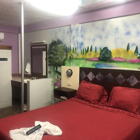 The Bakadeer Inn Belize City Dış mekan fotoğraf