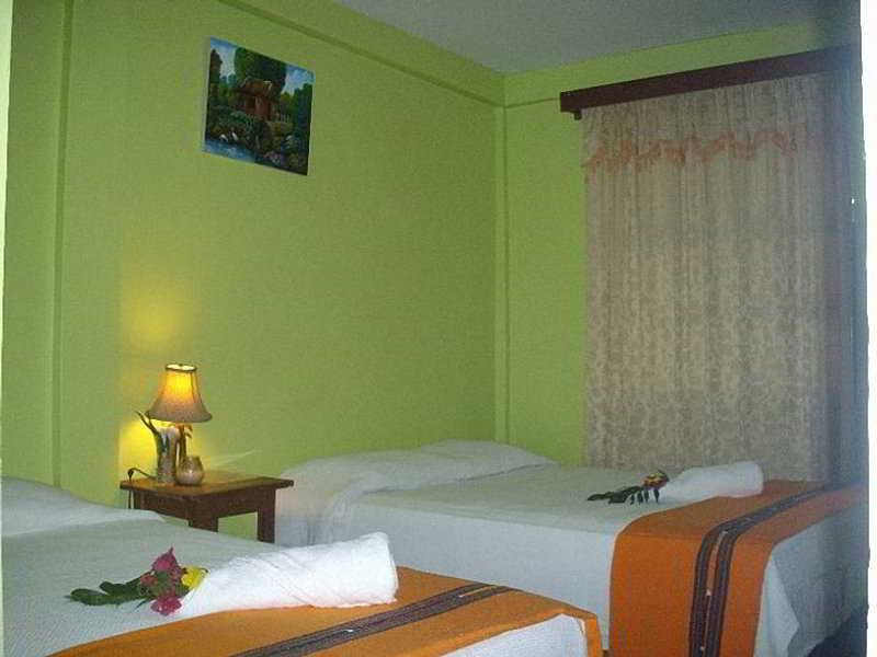 The Bakadeer Inn Belize City Dış mekan fotoğraf